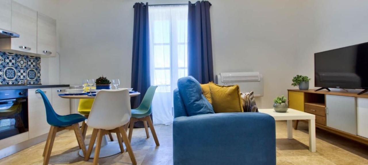 Ursula Apartments Self Catering Studios And 1-Br In Central Valletta By Tritoni Hotels Buitenkant foto