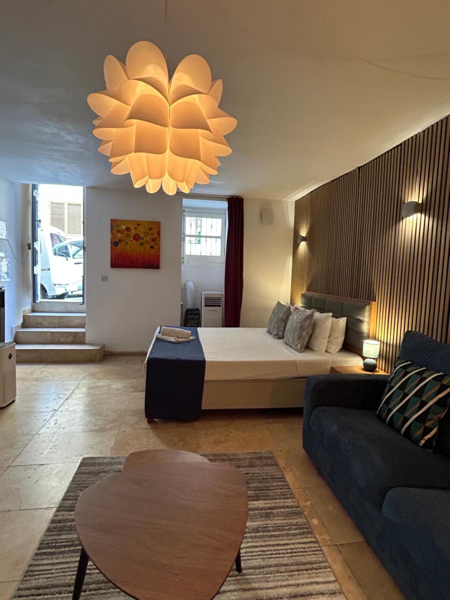 Ursula Apartments Self Catering Studios And 1-Br In Central Valletta By Tritoni Hotels Buitenkant foto